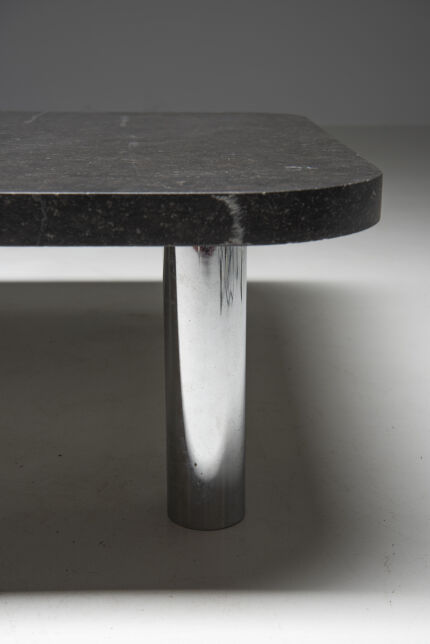 low-tableblack-marble