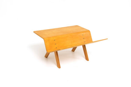 magazine-side-table-by-hein-stolle-1