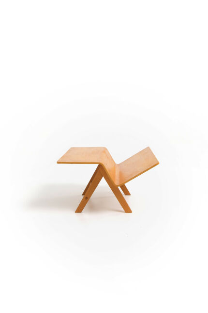 magazine-side-table-by-hein-stolle-10