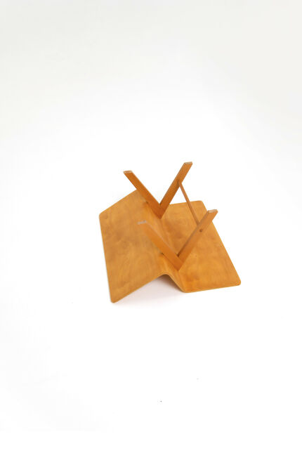 magazine-side-table-by-hein-stolle-12