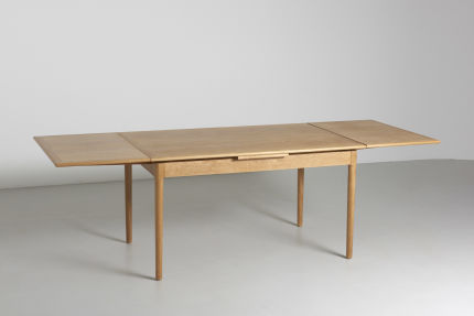 modest furniture vintage 1299 dining table oak VAMO 03