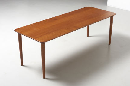 modest furniture vintage 1359 teak low table gustav bahus 03