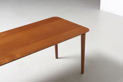 modest furniture vintage 1359 teak low table gustav bahus 05
