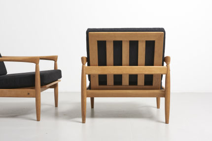 modest furniture vintage 1362 pair easy chairs oak 07