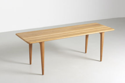 modest furniture vintage 1599 low table solid oak 02