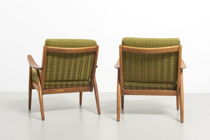 modestfurniture-vintage-1612-pair-easy-chairs-ash05