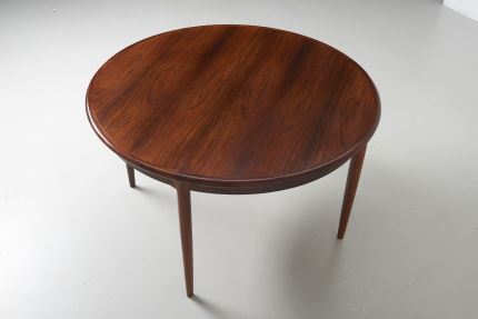 modest furniture vintage 1735 round rosewood dining table moller 07