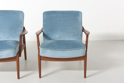 modest furniture vintage 1786 kindt larsen easy chairs model FD125 02