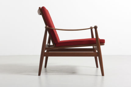 modest furniture vintage 1827 finn juhl spade chair france daverkosen red 03