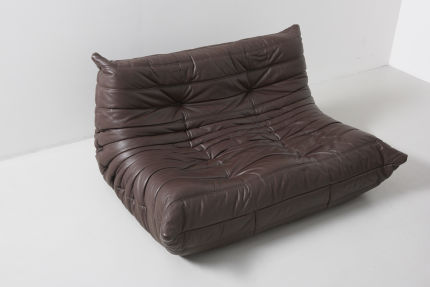 modest furniture vintage 1846 togo ligne roset brown leather 03