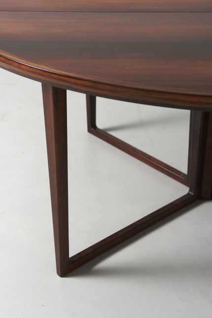 modestfurniture-vintage-1899-rosewood-dining-table-helge-sibast04