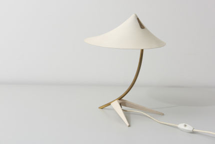 modestfurniture-vintage-1981-desk-lamp-white-shade03