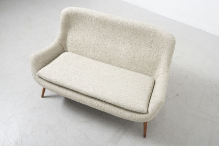 modestfurniture-vintage-1983-2-seat-sofa-boucle08