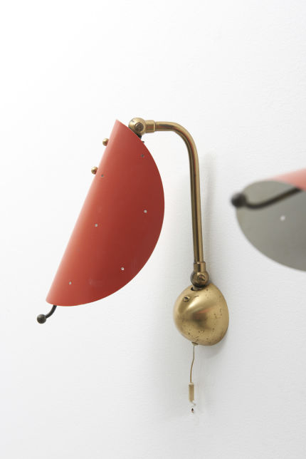 modestfurniture-vintage-1991-pair-wall-lamps-brass-red-shade09