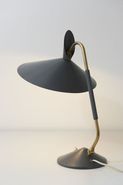 modestfurniture-vintage-2010-desk-lamp-grey-shade25