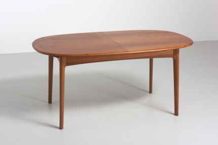modestfurniture-vintage-2028-oval-dining-table-teak03