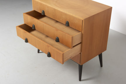 modestfurniture-vintage-2035-chest-of-drawers06