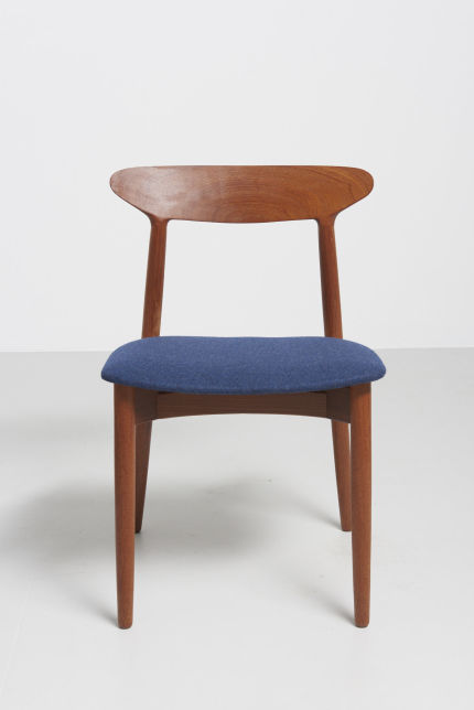 modestfurniture-vintage-2055-harry-ostergaard-dining-chairs-randers06