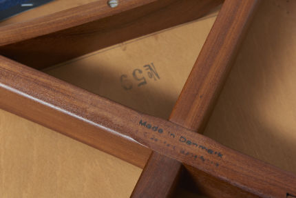 modestfurniture-vintage-2055-harry-ostergaard-dining-chairs-randers09