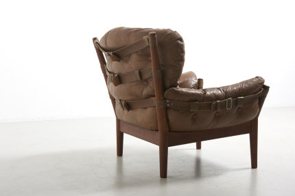 modestfurniture-vintage-2073-leather-easy-chairs-john-mortensen-4521-magnus-olensen04