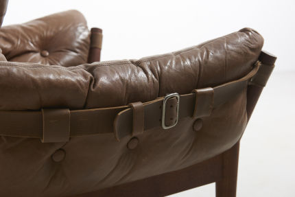 modestfurniture-vintage-2073-leather-easy-chairs-john-mortensen-4521-magnus-olensen10