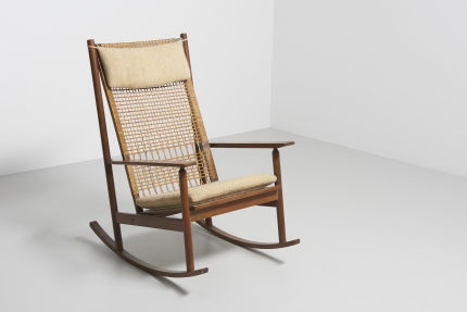 modestfurniture-vintage-2082-hans-olsen-rocking-chair-juul-kristensen01