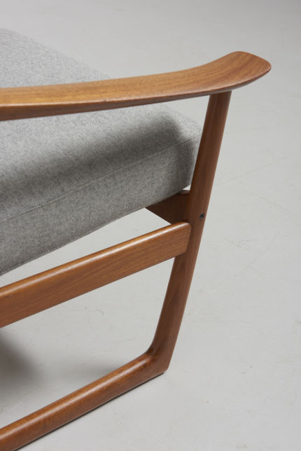 modestfurniture-vintage-2083-hvidt-molgaard-easy-chairs-fd13007