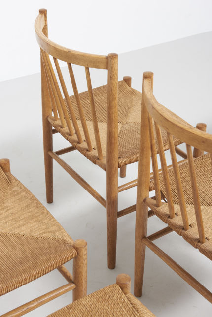 modestfurniture-vintage-2102-baekmark-chairs-oak07