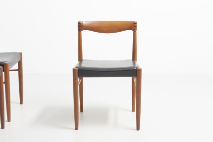 modestfurniture-vintage-2159-bramin-dining-chairs-hw-klein03