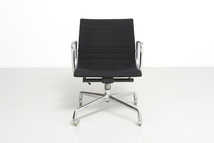 modestfurniture-vintage-2163-eames-alu-group-chair-herman-miller-ring-mobelfabrikk02