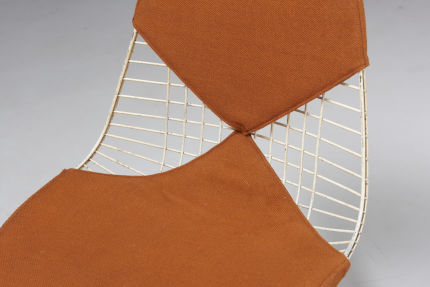 modestfurniture-vintage-2174-eames-dkr-bikini-chairs-herman-miller07