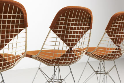 modestfurniture-vintage-2174-eames-dkr-bikini-chairs-herman-miller10