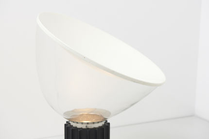 modestfurniture-vintage-2216-taccia-lamp-castiglioni-floss03