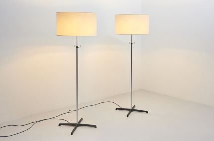 modestfurniture-vintage-2294-staff-floor-lamp-cross-foot00