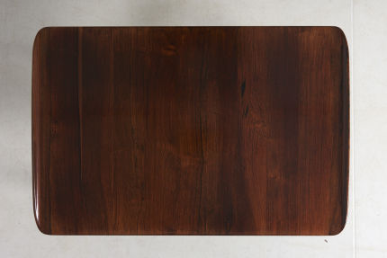 modestfurniture-vintage-2366-low-table-rosewood-hvidt-molgaard07