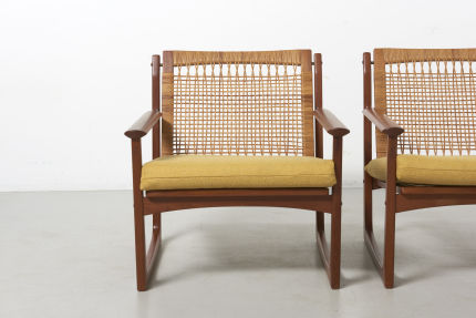 modestfurniture-vintage-2370-hans-olsen-easy-chairs-rattan-backrest-juul-kristensen01