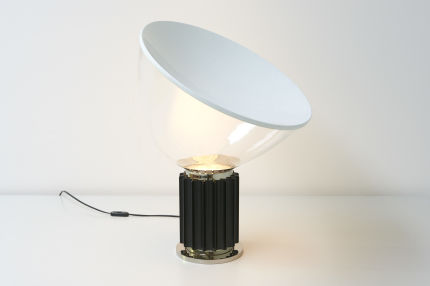 modestfurniture-vintage-2374-taccia-lamp-flos-castiglioni02