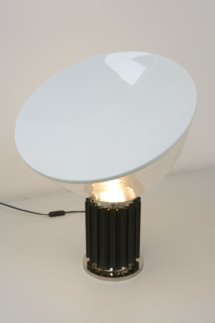 modestfurniture-vintage-2374-taccia-lamp-flos-castiglioni05