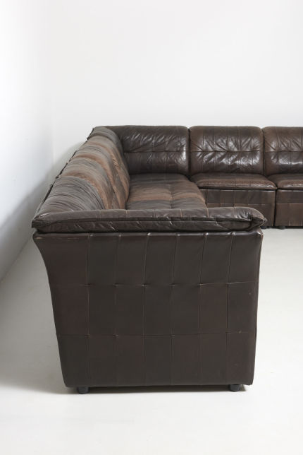 modestfurniture-vintage-2398-leather-sofa-patchwork05