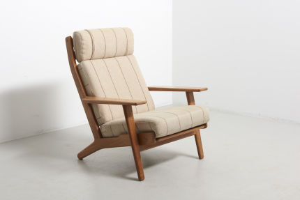 modestfurniture-vintage-2418-hans-wegner-ge290-highback-chair-getama01