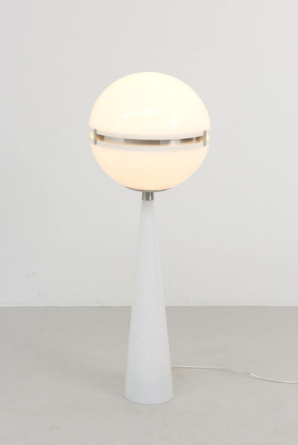 modestfurniture-vintage-2480-floor-lamp-space-age01