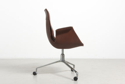 modestfurniture-vintage-2484-tulip-desk-chair-fabricius-kastholm-kill-international03