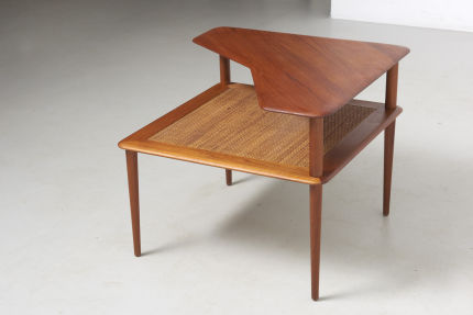 modestfurniture-vintage-2491-minerva-corner-table-hvidt-molgaard-france-son03