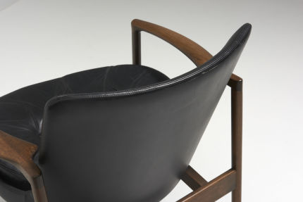 modestfurniture-vintage-2537-ib-kofod-larsen-easy-chairs-froescher11
