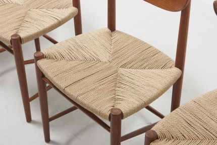 modestfurniture-vintage-2558-hvidt-molgaard-dining-chairs-model-316-soborg06