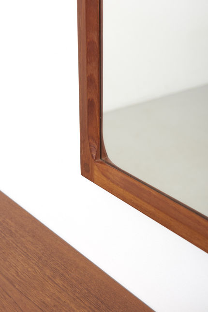 modestfurniture-vintage-2567-wall-cabinet-mirror-aksel-kjersgaard-mirror-kai-kristiansen06