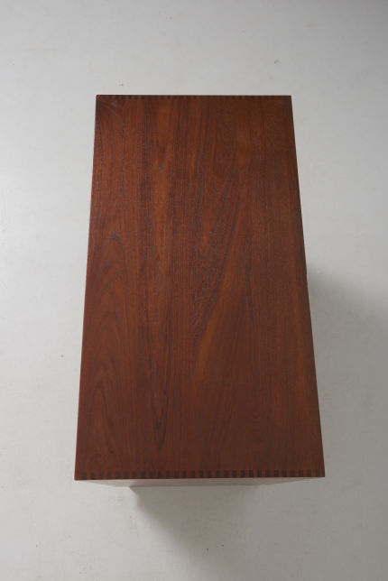 modestfurniture-vintage-2606-hvidt-molgaard-soborg-cabinet-drawers11