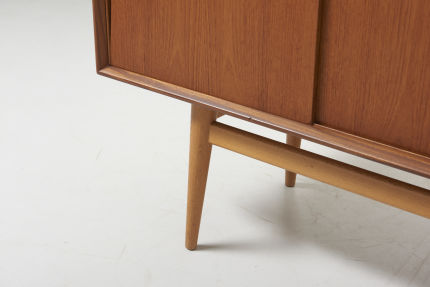 modestfurniture-vintage-2646-teak-sideboard-ash-legs-sweden-arne-vodder-style05