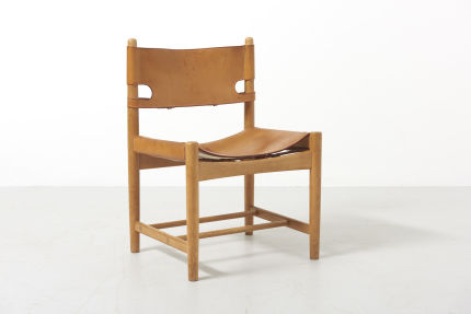 modestfurniture-vintage-2669-borge-mogensen-spanish-dining-chairs-fredericia-model-3237-323817