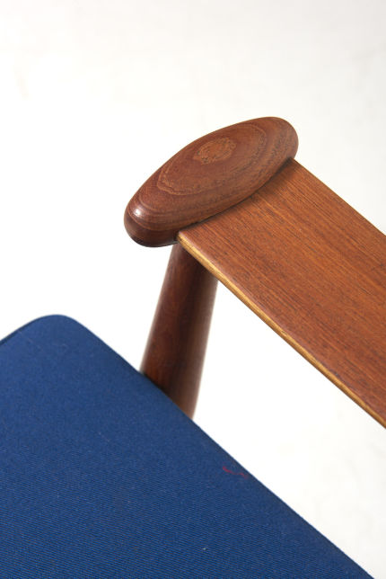 modestfurniture-vintage-2739-finn-juhl-spade-chair-france-and-son08